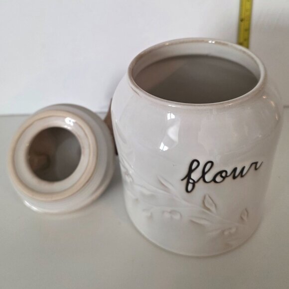 Rae Dunn Flour Canister with Leaf design - White - Picture 3 of 4
